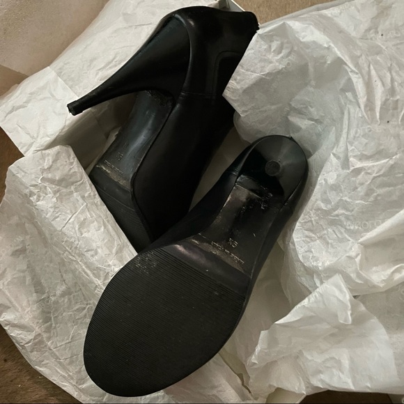 Michael Kors Promo Peeptoe Booties - Picture 3 of 11